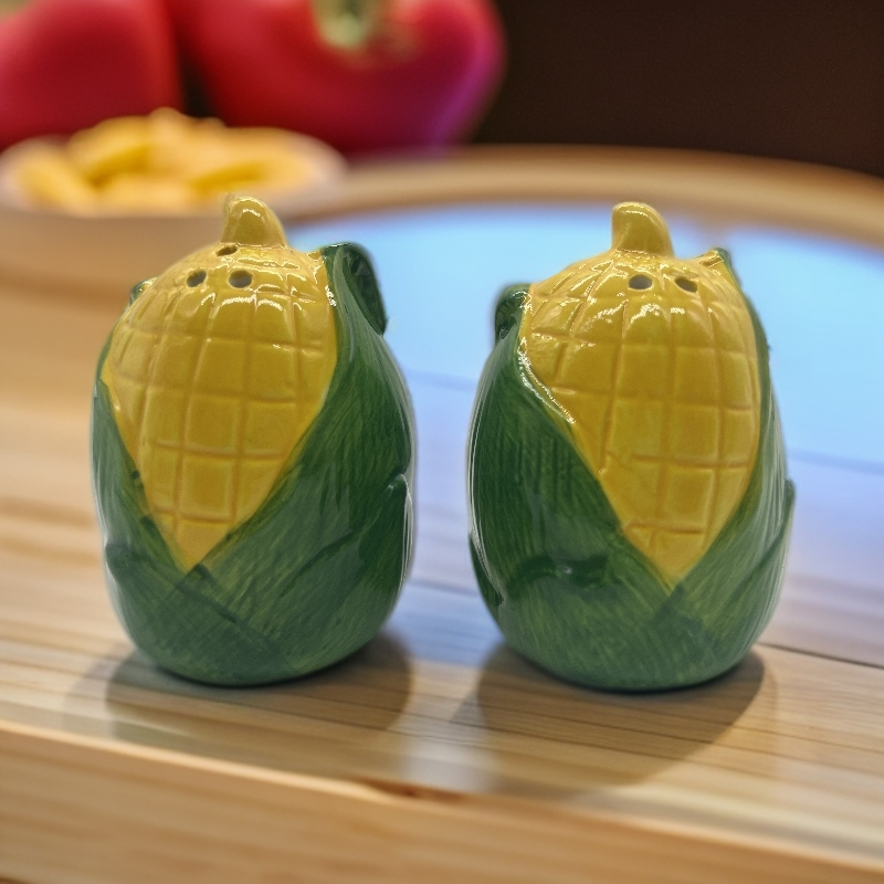 Corn Salt and Pepper Shakers, 2-Piece Ceramic Spice Jars, Cute Kitchen Decor, Novelty Gift for Christmas, Housewarming